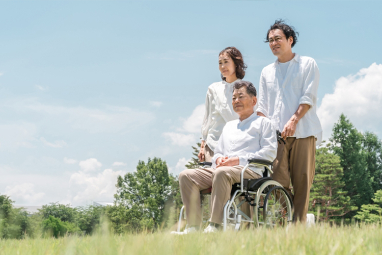 ご家族などへの介護支援と相談サービス 訪問看護ステーション クローバー 大阪市 浪速区